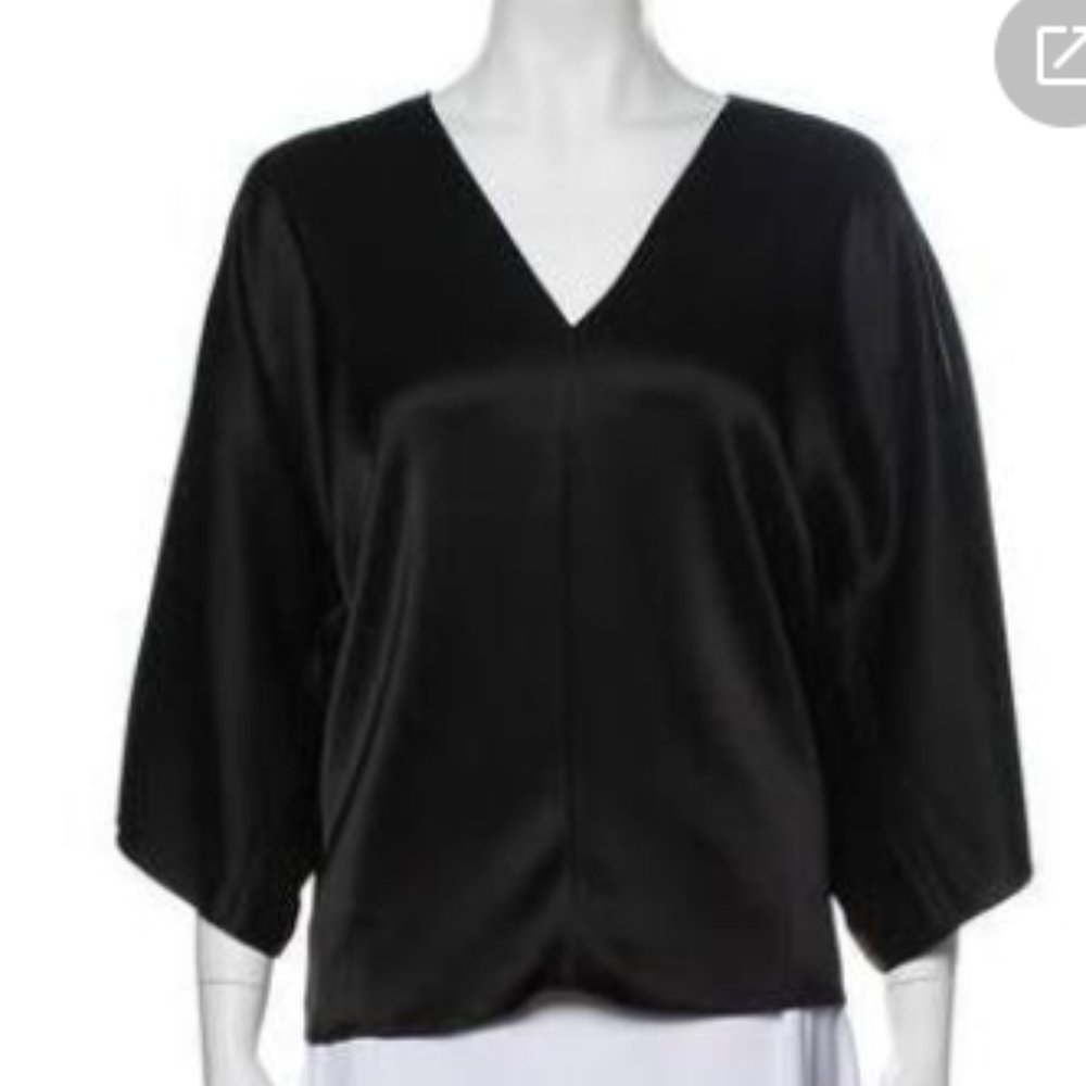 St. John Black V-neck Quarter Sleeve Blouse